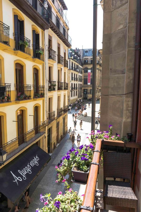 Pensión Amaiur San Sebastian Bagian luar foto